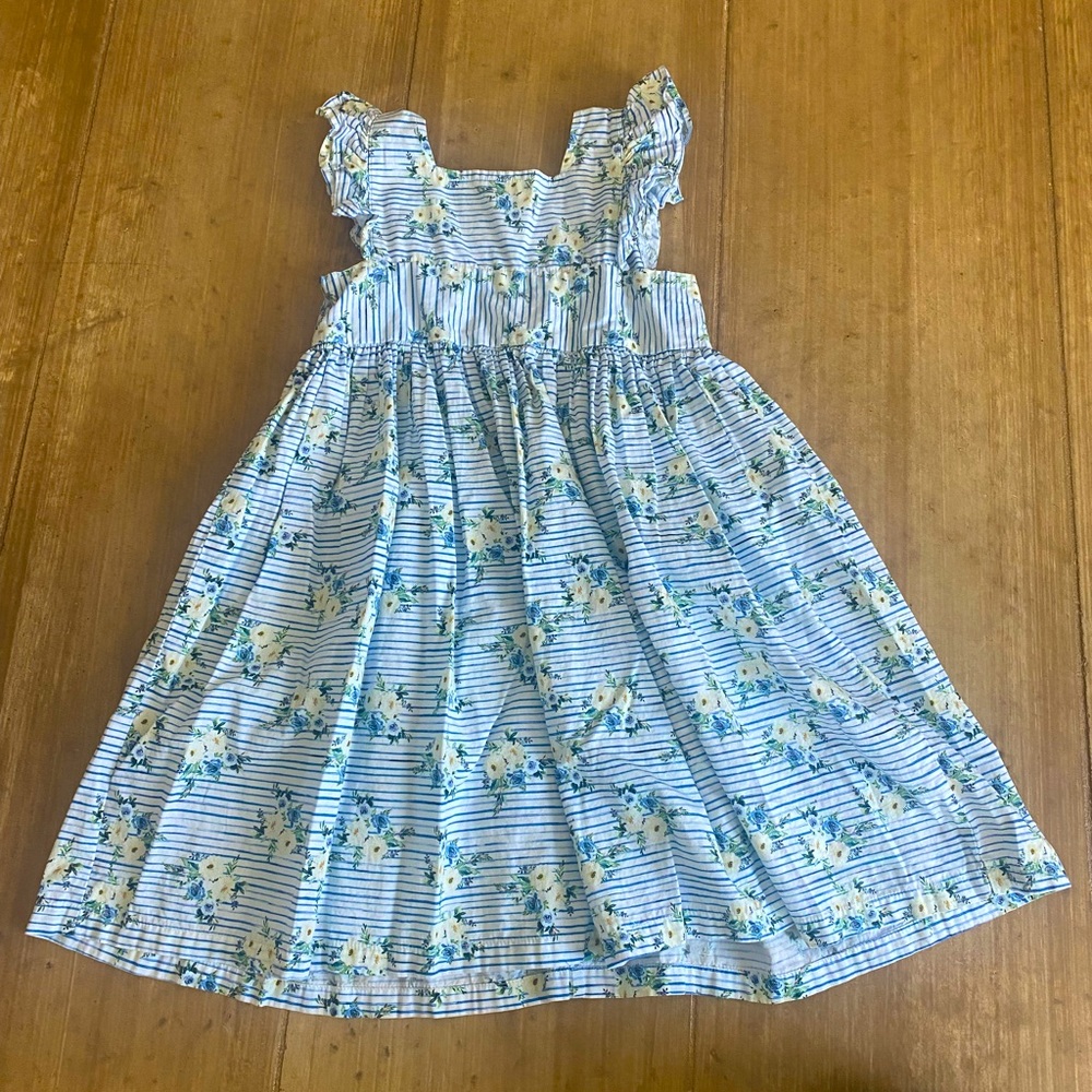 Floral dress- great for Easter!
